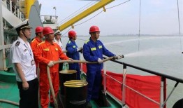 吃瓜船员,海上生活背后的趣味与挑战