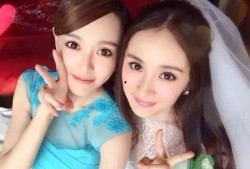 姐妹互相吃瓜,揭秘娱乐圈姐妹花背后的秘密