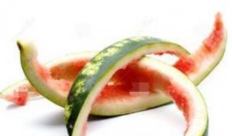 中医推拿吃瓜,吃瓜养生新体验